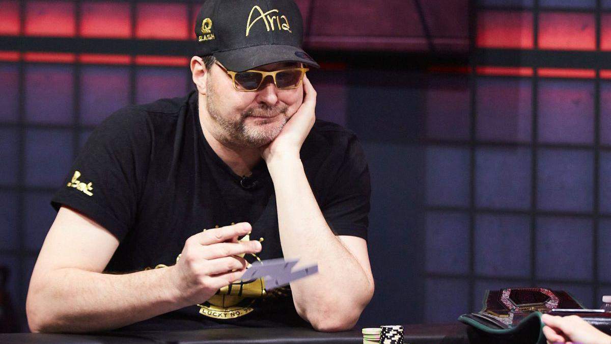 Легенду покеру продовжують дражнити: Хельмут вилетів із третьої фіналки на WSOP