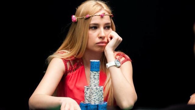 Українка вперше ледь не стала чемпіоном авторитетного покерного туру