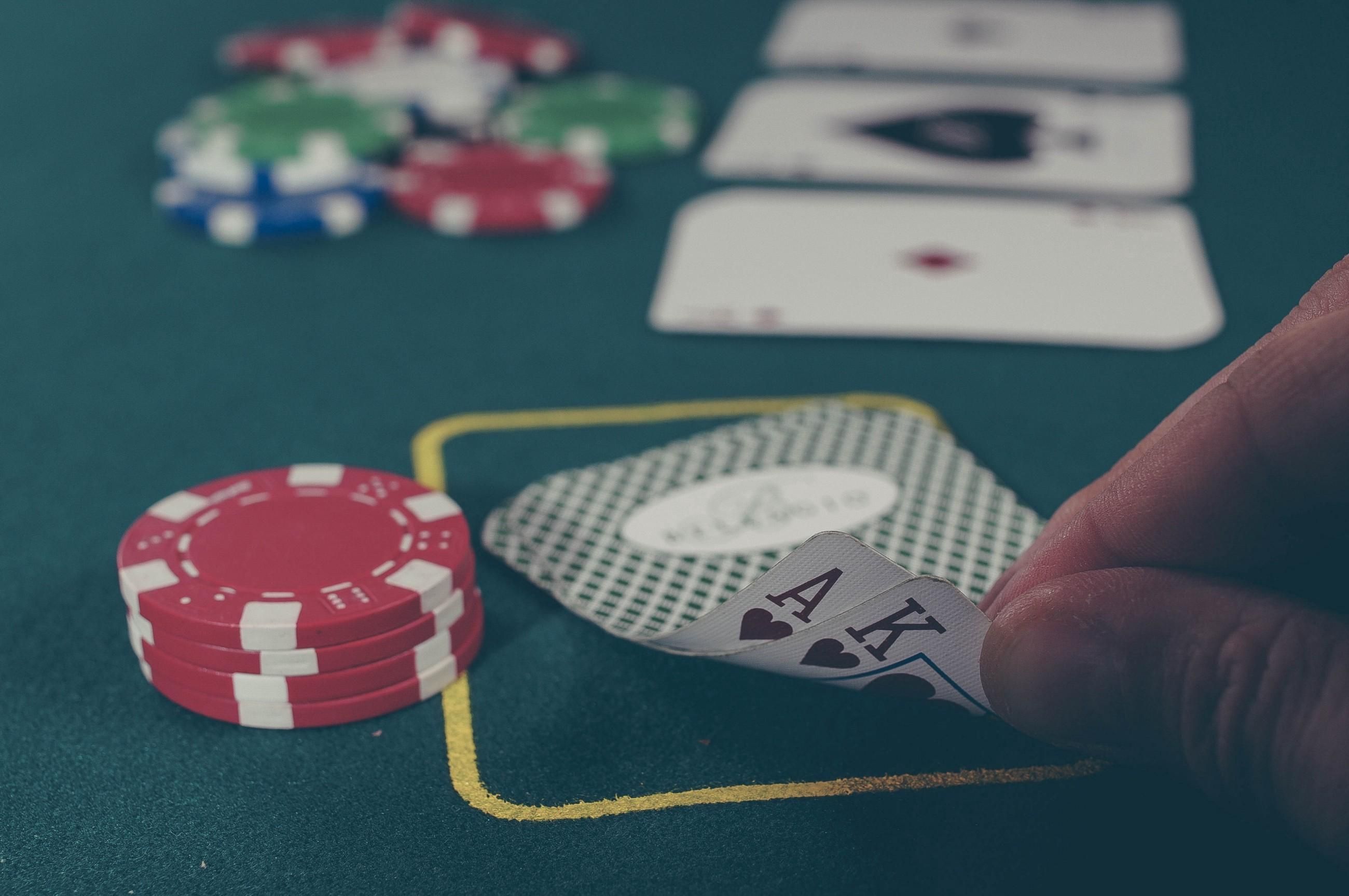 Школа покера: простой способ оценки стартовых рук