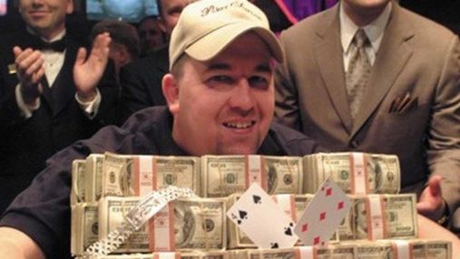 Шлях до успіху без глибокого банкролу: покерні сателіти