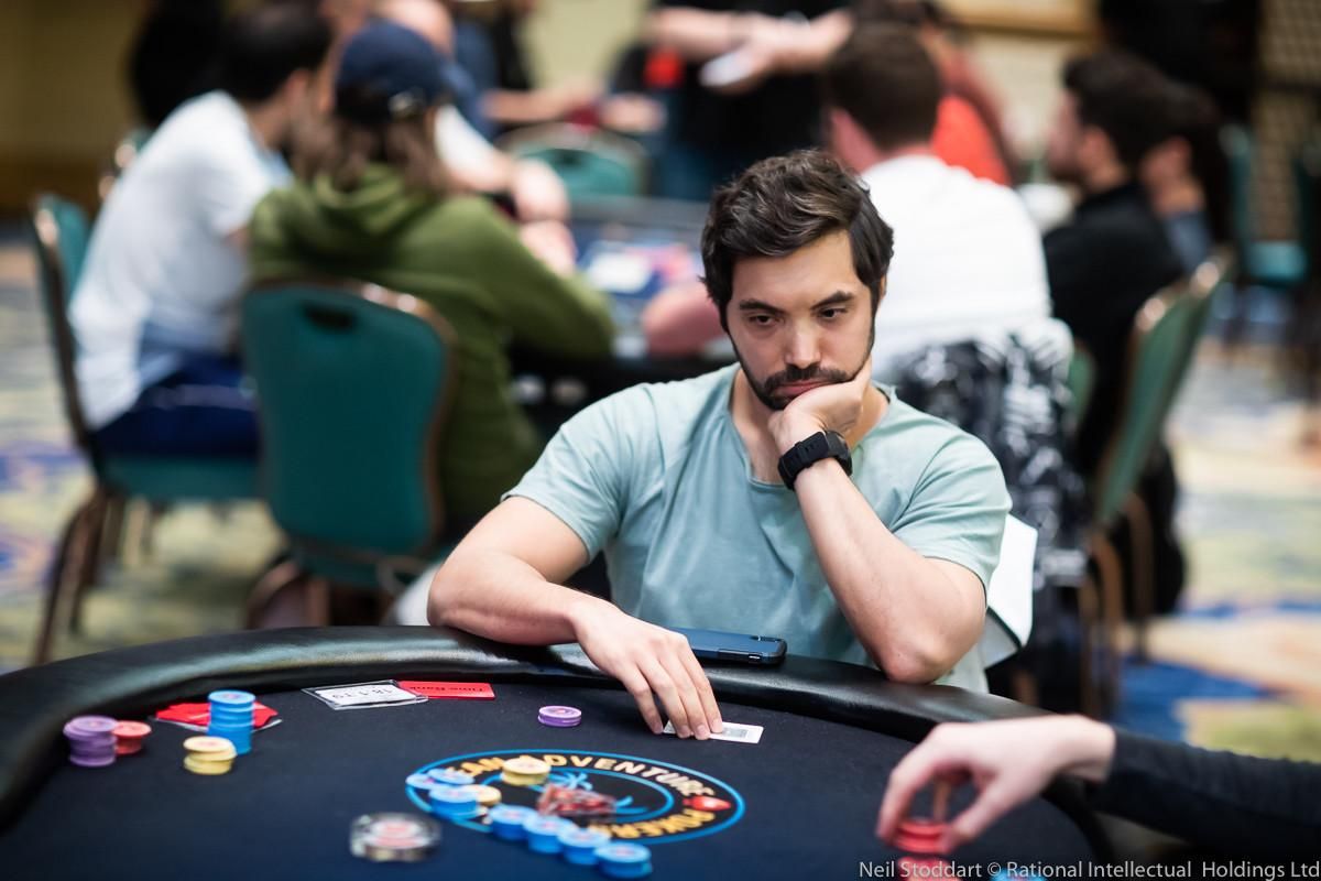 Встигли заробити мільйони ще до карантину: найуспішніші покеристи 2020 року