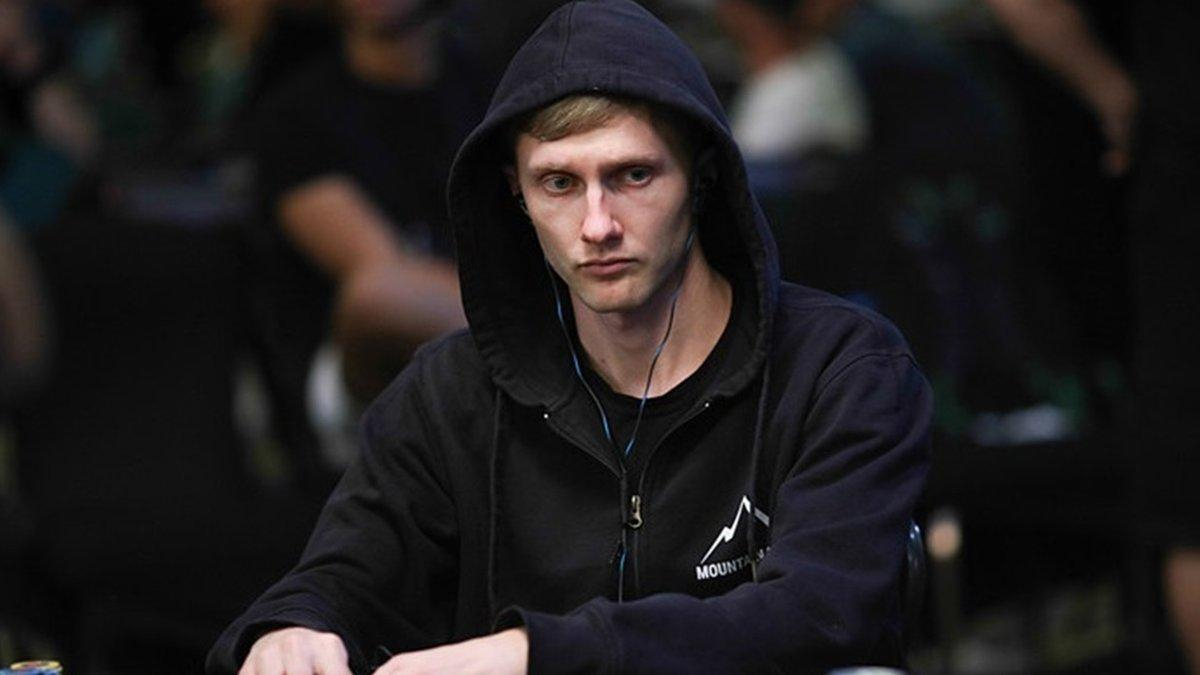 Представитель Украины стал победителем престижного покерного турнира