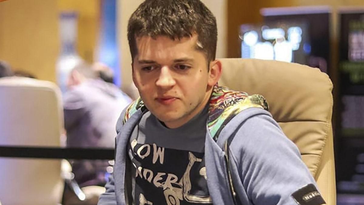 Александр "аyo" Березовский: "Чтобы прогрессировать в покере, нужно обязательно играть онлайн"