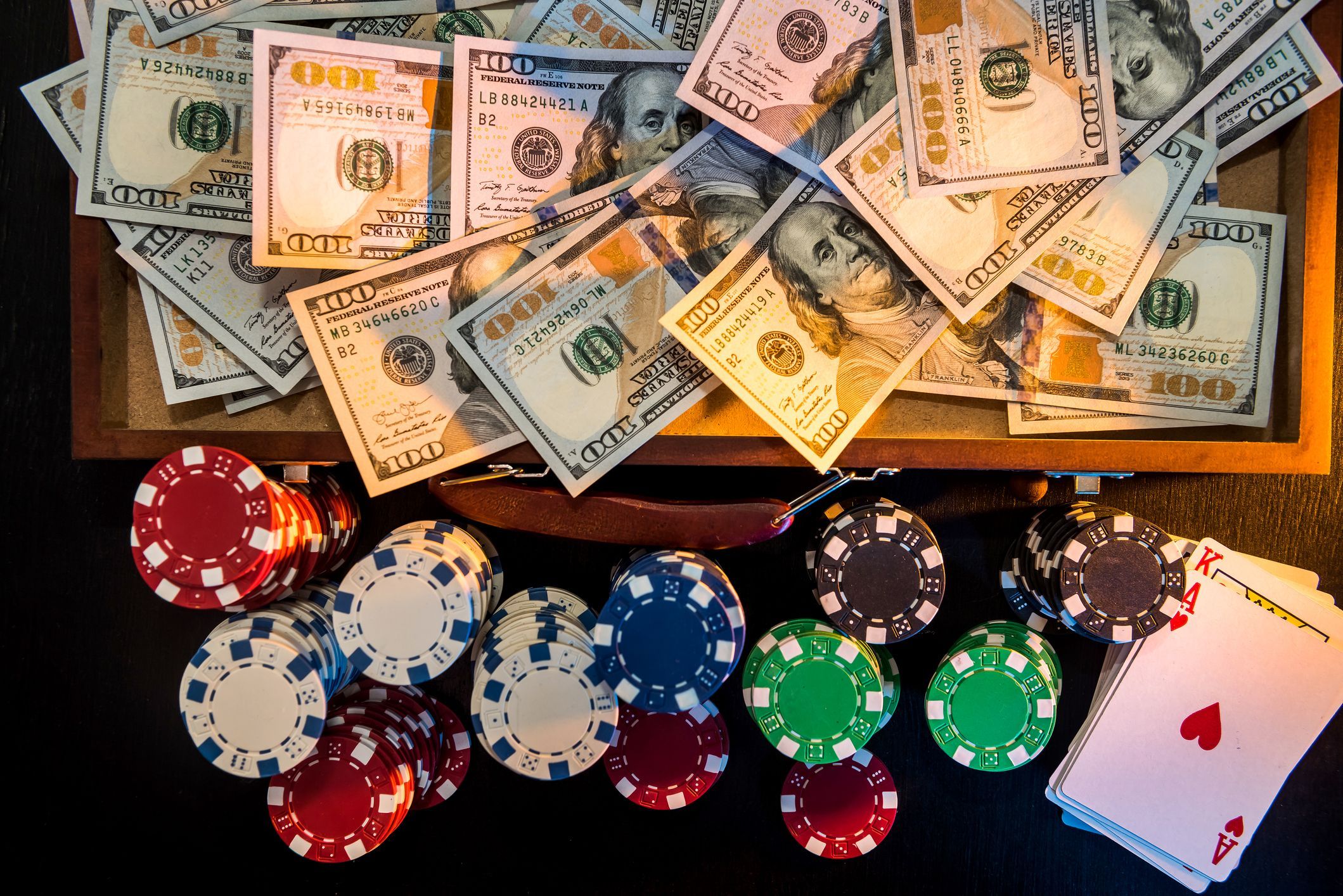 Литовський покерист перетворив 109 доларів на 700 тисяч!