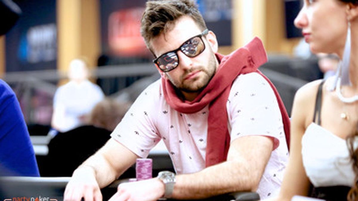 Три часа на мечту: грек молниеносно выиграл браслет WSOP - Покер