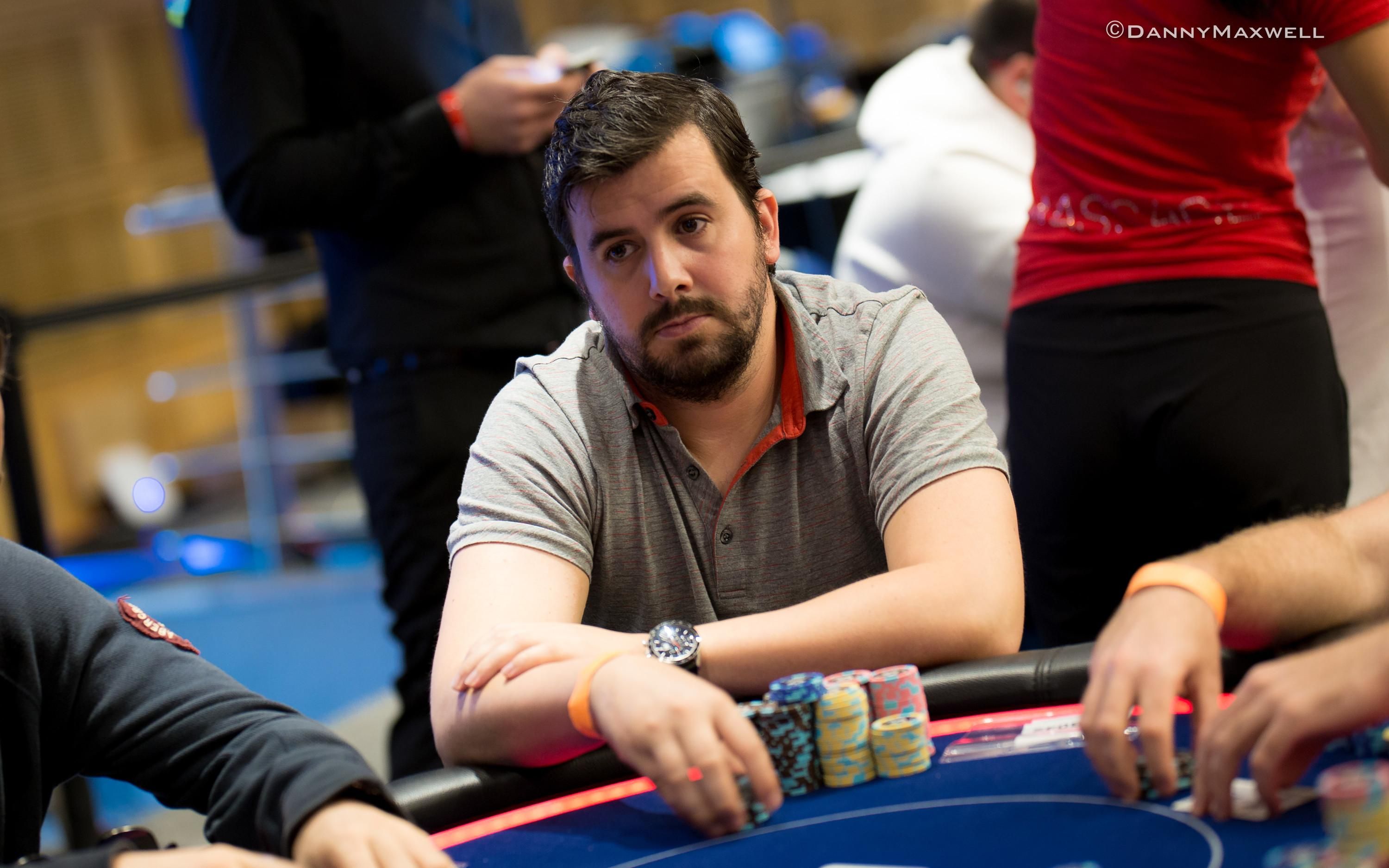 Угорець виграв 326 тисяч доларів у турнірі покерних багатіїв - Покер