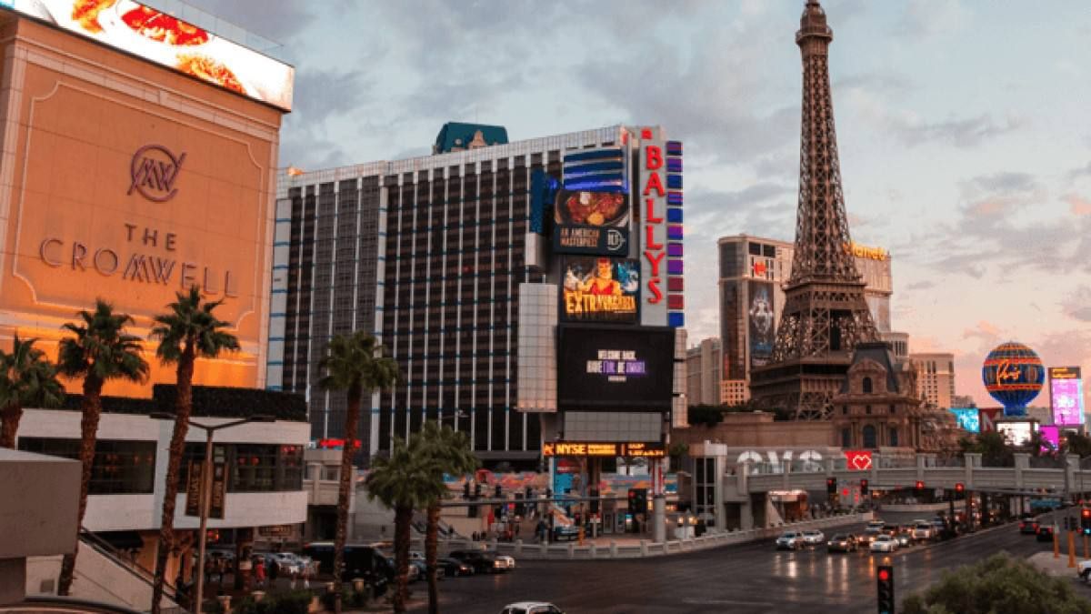 Париж, зустрічай: Світова серія покеру переїжджає з Лас-Вегаса - Покер