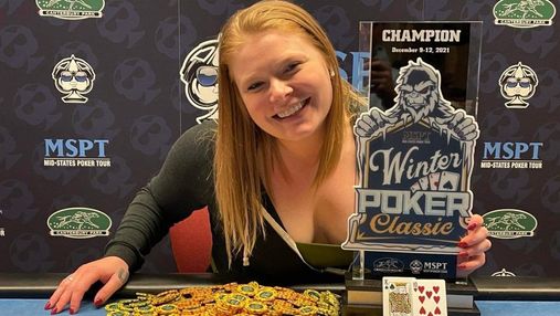 Кина Инглэнд рвется на покерный Олимп: за пару месяцев девушка выиграла более 600 тысяч долларов