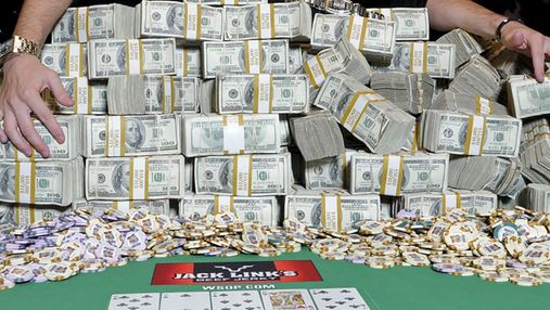Хто виграв майже всі покерні гроші в 2021 році