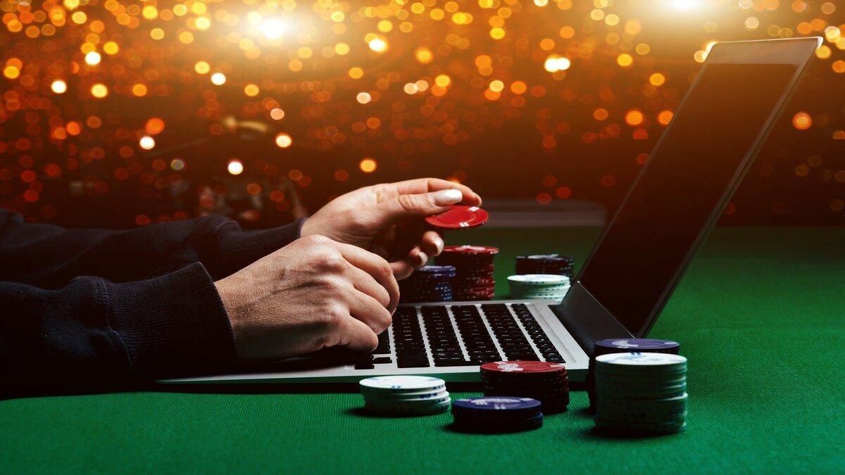 1 500 000 гривен под ёлочку: украинский покерист Андрей Держипильский сделал себе подарок сам - Покер
