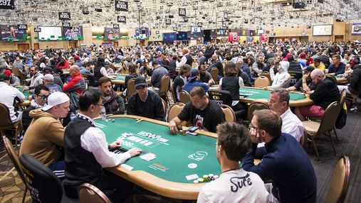 Статистика и рекорды WSOP: за что сражаются участники Мировой серии покера