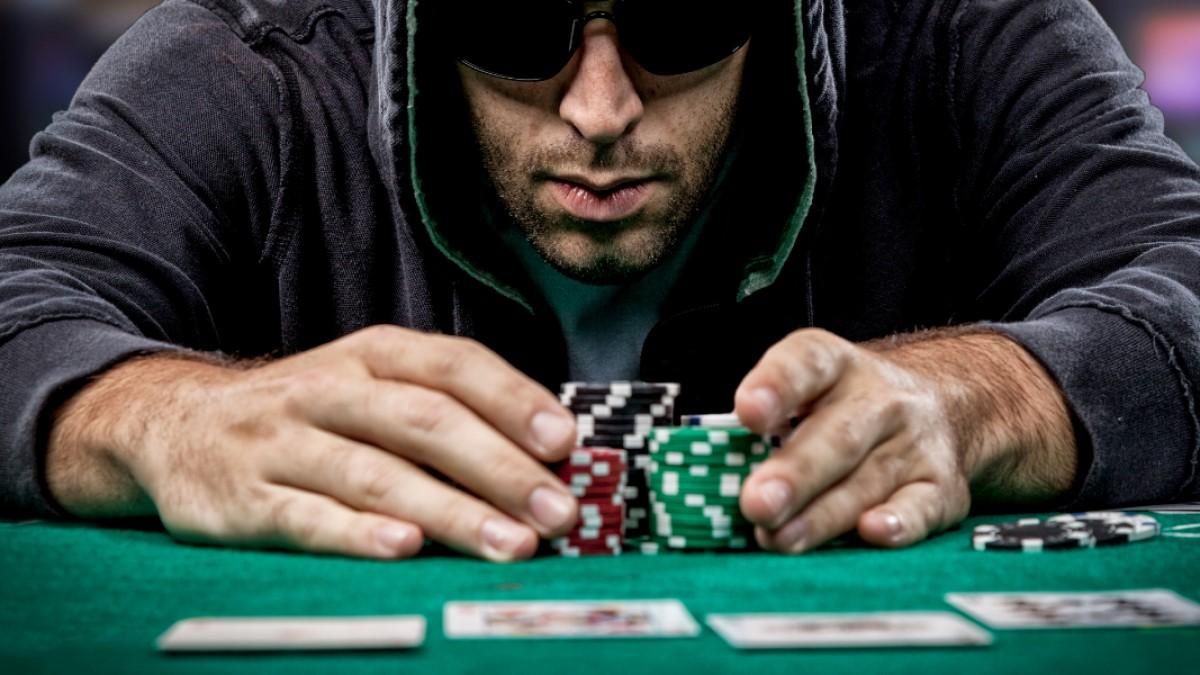 Таємничий "Leonardo"  українець зіграв у фіналі престижного турніру з покеру Super Millions - Покер