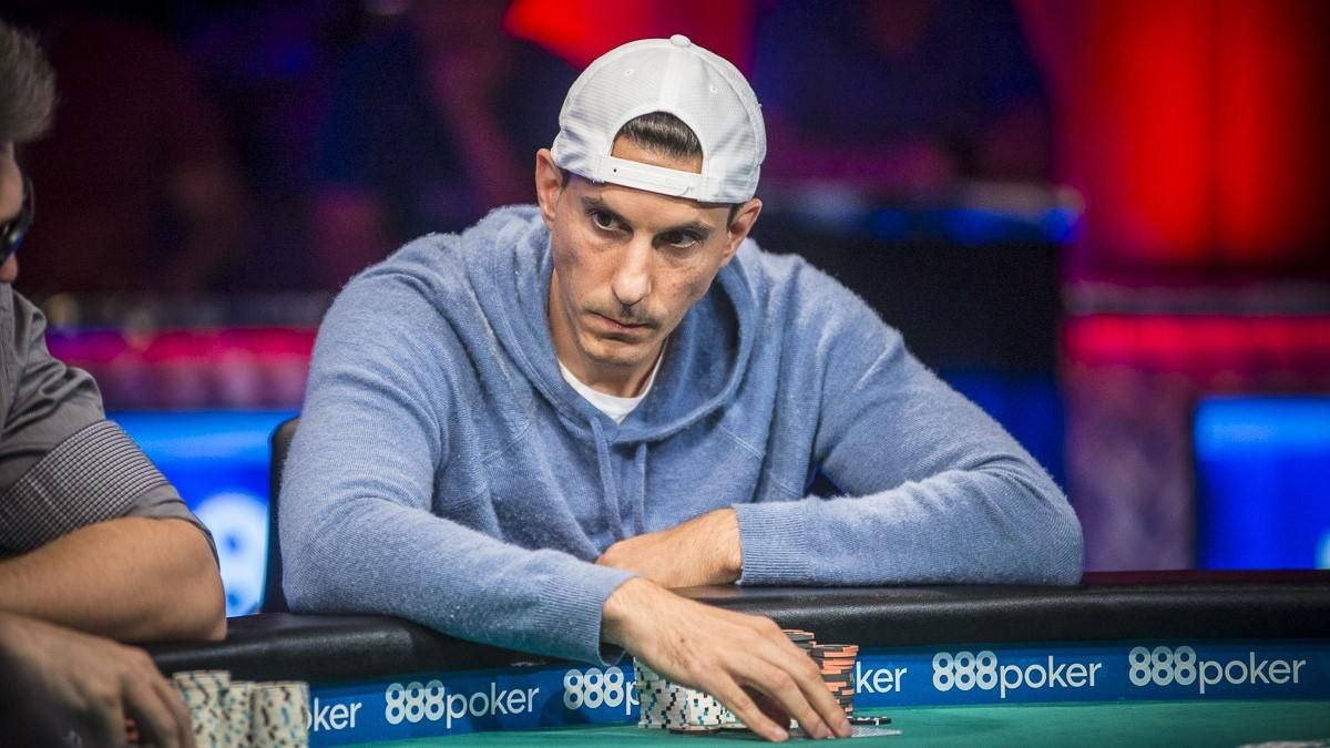 Покерист, заработавший миллионы на спортивных ставках, купил испанский футбольный клуб - Покер