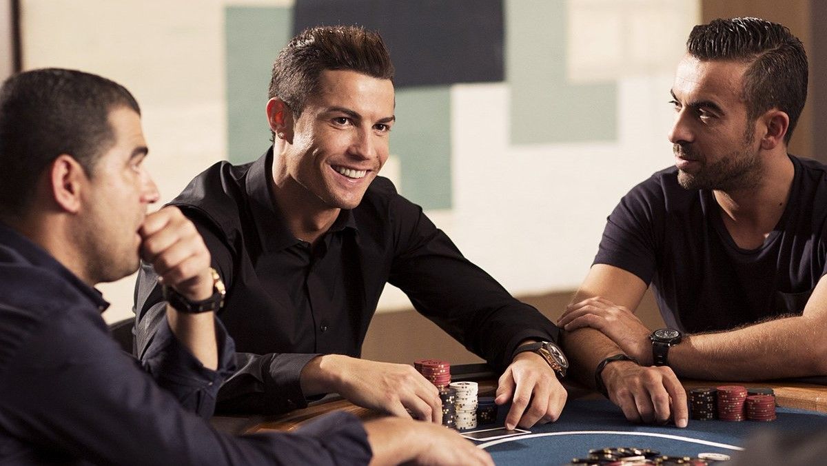 Роналду, Неймар, Шевченко  самые известные футболисты мира, играющие в покер - Покер