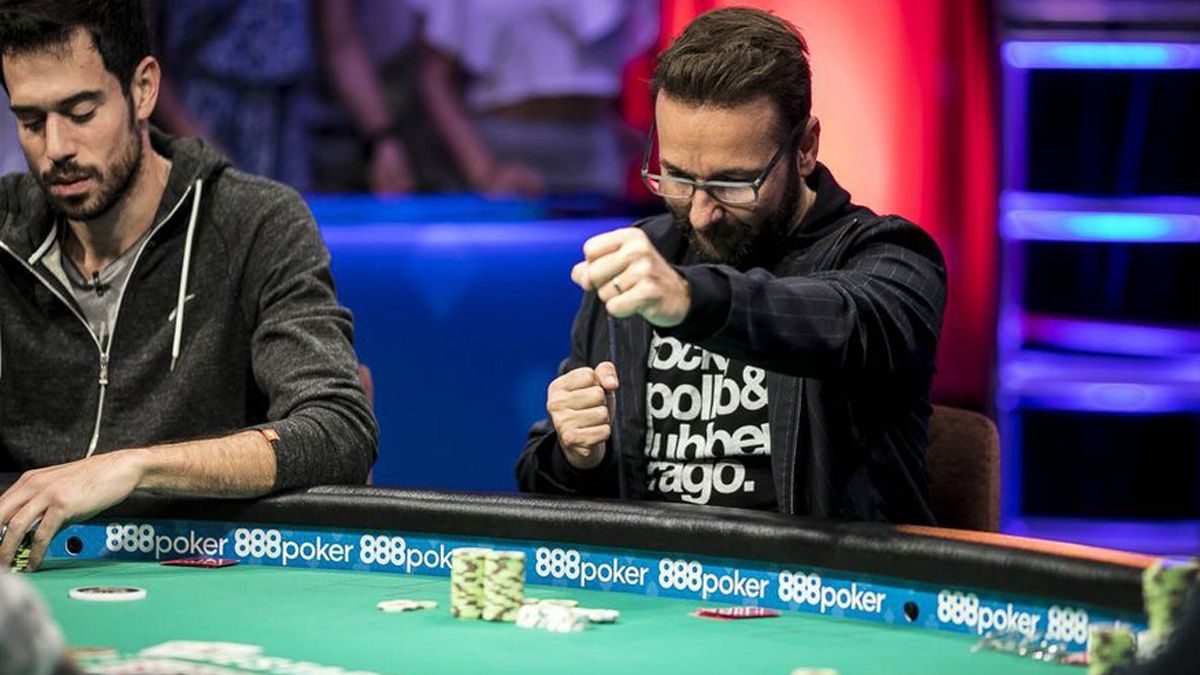 Негреану божеволіє від заздрощів: ноунейм виграв мільйони доларів і звання найкращого покериста - Покер