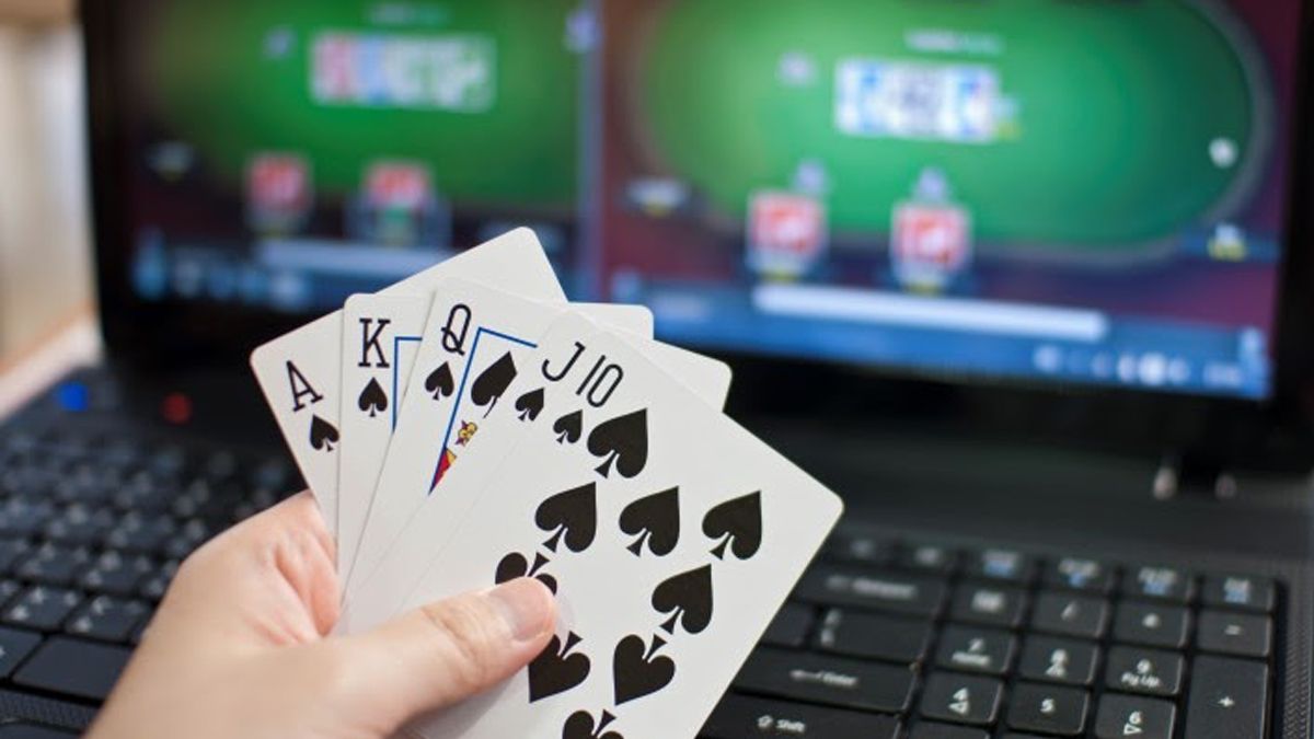 Онлайн-покер