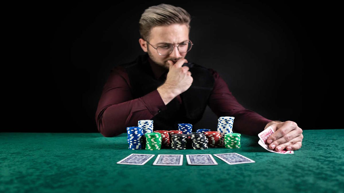 Какую стратегию выбрать в покере