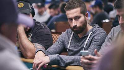 Чемпион мира по покеру может проиграть налоговикам почти миллион долларов