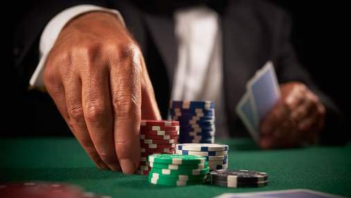 "Дрова" в покере: двустороннее стрит-дро